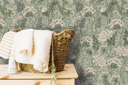 Wildflower Meadow Queen Annes Lace Wallpaper