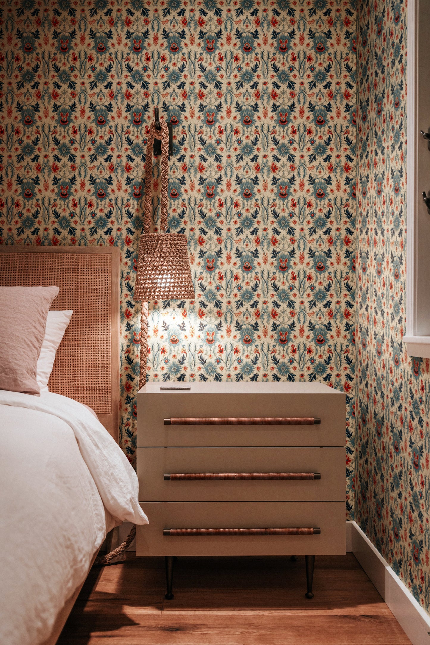 Exotic Red and Blue Flowers Wallpaper