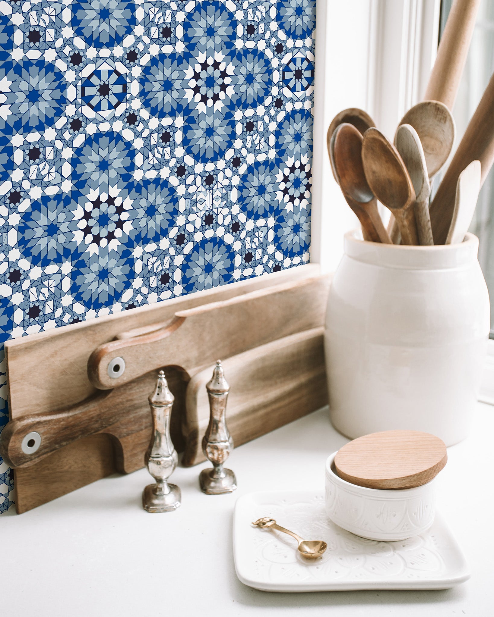 Moroccan Backsplash Wallpaper.